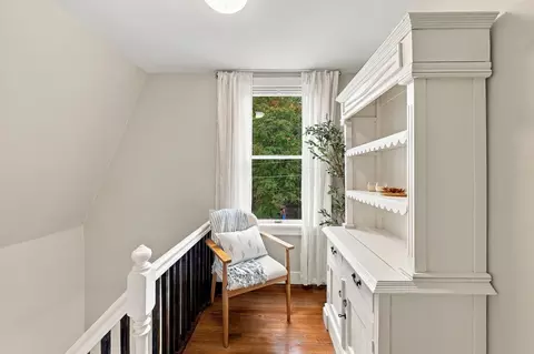 Entry Way - 29 Upland St, Holbrook, MA 02343 photo 3 of 4