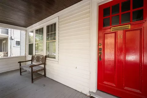 14 Notre Dame Ave #C, Cambridge, MA 02140