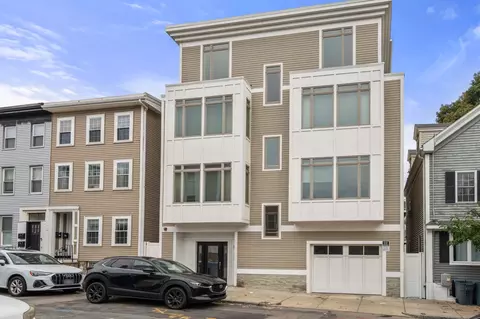 17 Vinton St #5, Boston, MA 02127