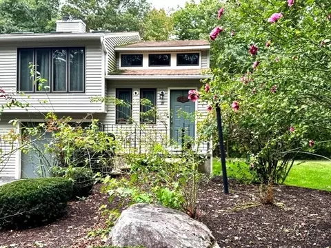 39 Nottingham Rd #39, Grafton, MA 01519