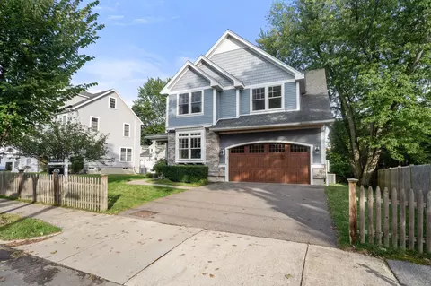 9 Edward Rd, Newton, MA 02465