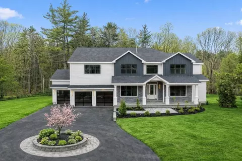 51 Plympton Rd, Sudbury, MA 01776