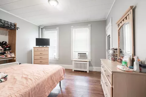 Bedroom - 17 Spring St, Chicopee, MA 01013 photo 4 of 6