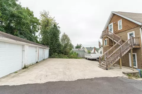 Exterior - 17 Spring St, Chicopee, MA 01013 photo 3 of 3