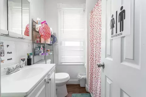 Bath - 17 Spring St, Chicopee, MA 01013 photo 2 of 5