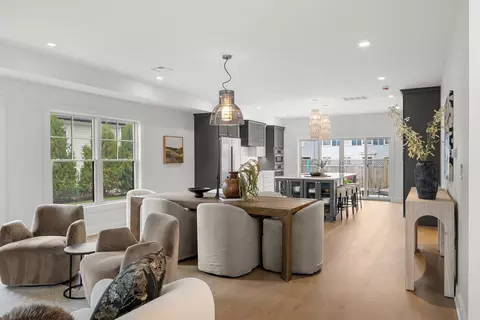 Entry Way - 24 Grapevine #A, Gloucester, MA 01930 photo 5 of 5