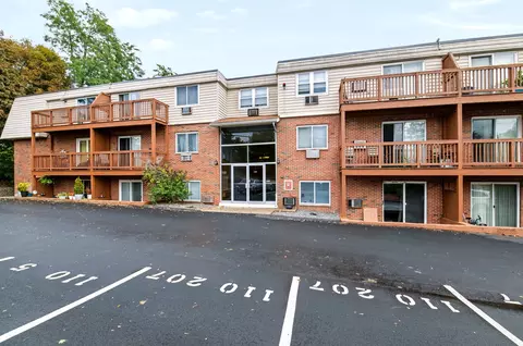 110 Boston Post Rd E #5, Marlborough, MA 01752