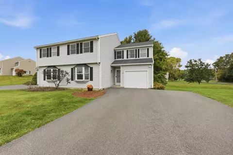 6 Boynton Rd #A, Deerfield, MA 01373
