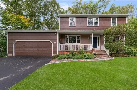 172 Broad Rock Rd, South Kingstown, RI 02879