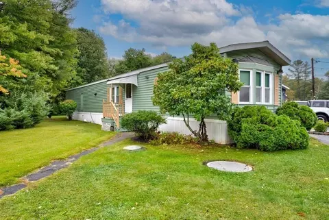 305 Turnpike St235 5th St #235, Easton, MA 02375