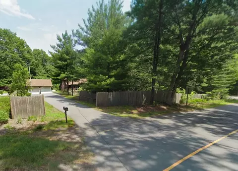 263 Flagg St, Bridgewater, MA 02324