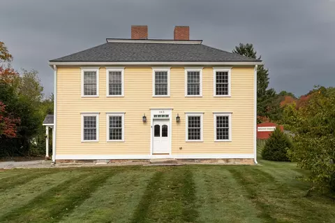 183 Main St, Boylston, MA 01505