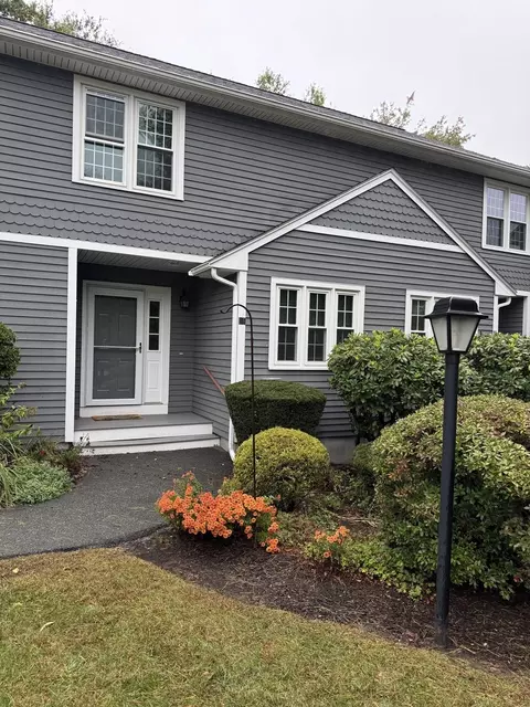 15 Stallbrook Rd #15, Milford, MA 01757
