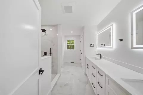 Bath - 40 Baltimore St #LOT 2, Millis, MA 02054 photo 2 of 6
