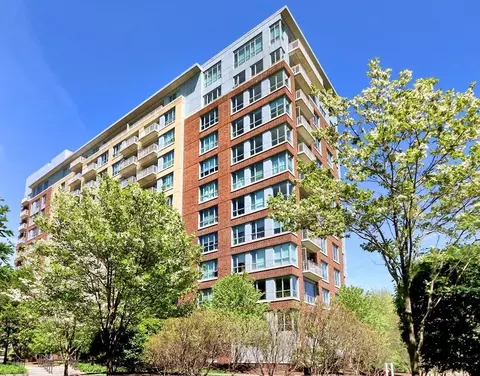 100 Station Lndg #207, Medford, MA 02155