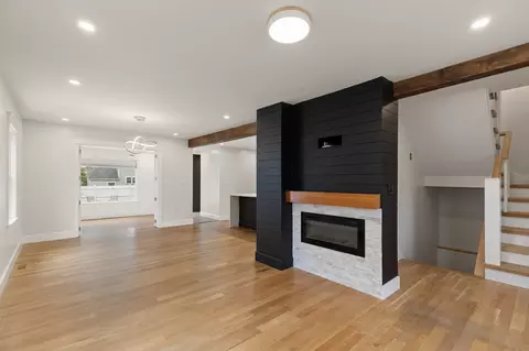 Living - 3 Crane St, Danvers, MA 01923 photo 2 of 6