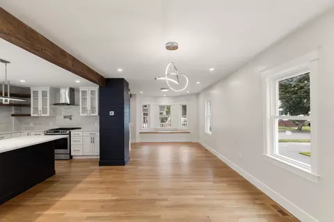 Living - 3 Crane St, Danvers, MA 01923 photo 5 of 6