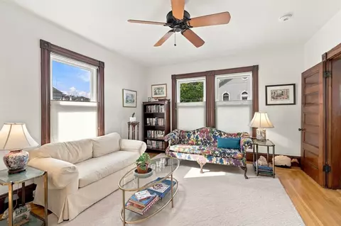 Living - 25 Elm St #3, Gloucester, MA 01930 photo 1 of 3
