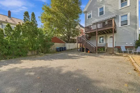 Exterior - 25 Elm St #3, Gloucester, MA 01930 photo 8 of 8