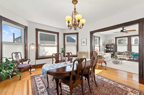 Dining - 25 Elm St #3, Gloucester, MA 01930 photo 2 of 5