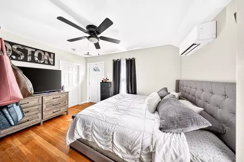 Bedroom - 16 Murray St, Fall River, MA 02720 photo 6 of 9
