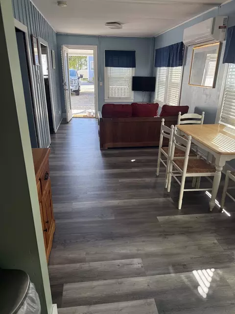 Living - 7 Dover Ave, Hampton, NH 03842 photo 3 of 3