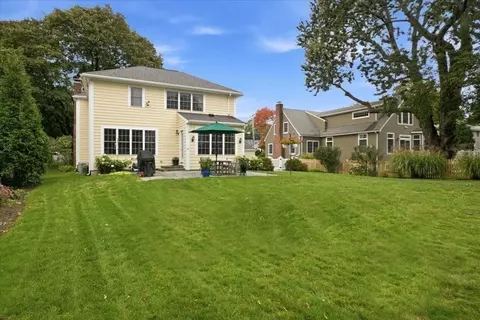 Exterior - 520 Webster St, Needham, MA 02492 photo 8 of 9