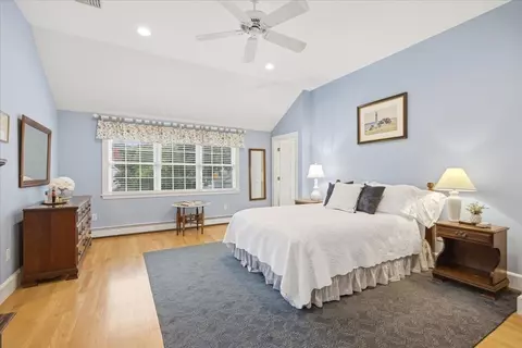 Bedroom - 520 Webster St, Needham, MA 02492 photo 2 of 4