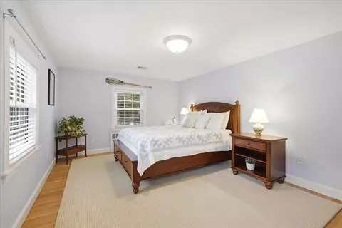 Bedroom - 520 Webster St, Needham, MA 02492 photo 3 of 4