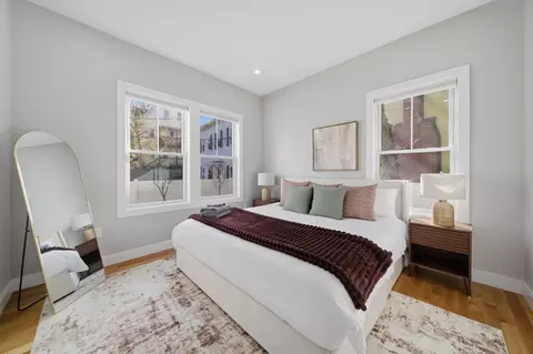 174 Walnut St #1, Somerville, MA 02145