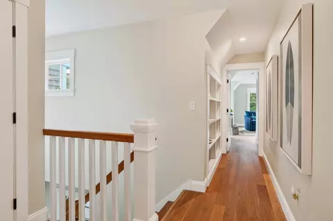Entry Way - 32 Marthas Rd, Edgartown, MA 02539 photo 6 of 6