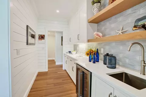 Other - 32 Marthas Rd, Edgartown, MA 02539 photo 3 of 9