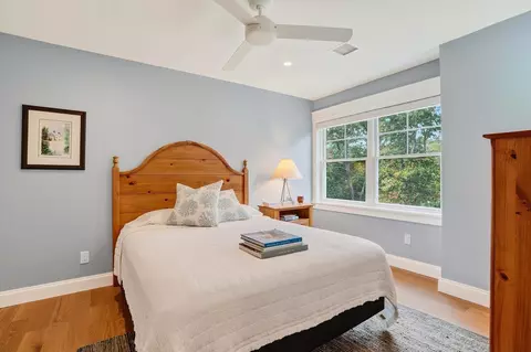Bedroom - 32 Marthas Rd, Edgartown, MA 02539 photo 7 of 8