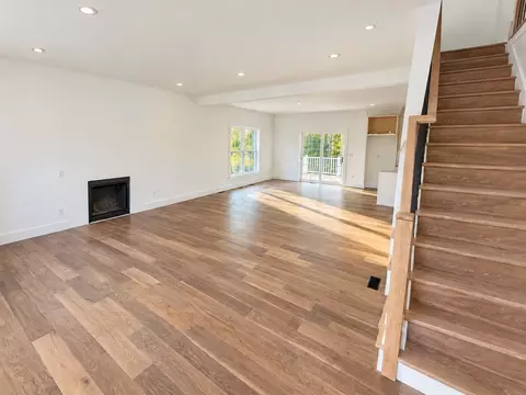 47 Jerad Dr, Ludlow, MA 01056 photo 3