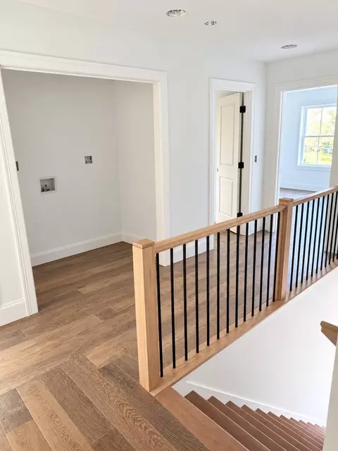 47 Jerad Dr, Ludlow, MA 01056 photo 4