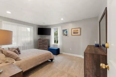 Bedroom - 9 Tibbetts Ave, Danvers, MA 01923 photo 5 of 5