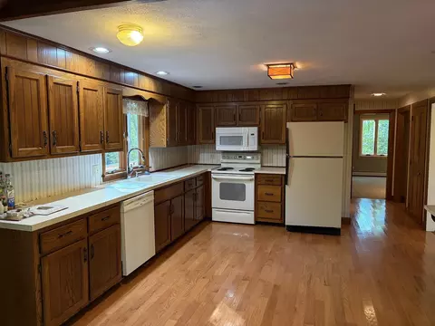 Kitchen - 23 Forest St, Upton, MA 01568 photo 1 of 1