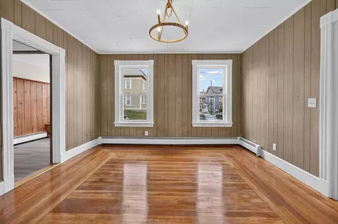 Living - 16 Berkeley St, Lawrence, MA 01841 photo 6 of 13