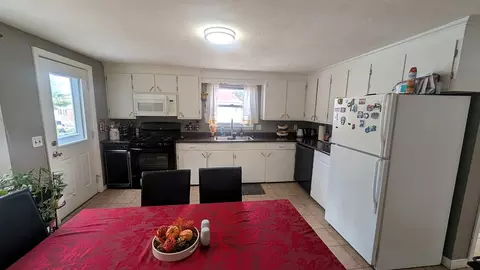 Kitchen - 9 Summit Ave, Saugus, MA 01906 photo 1 of 3
