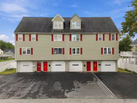 111 Cambridge St #B, Lawrence, MA 01843