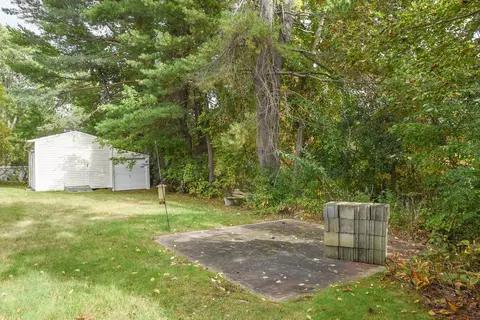 Exterior - 39 E Capitol St, Methuen, MA 01844 photo 5 of 11