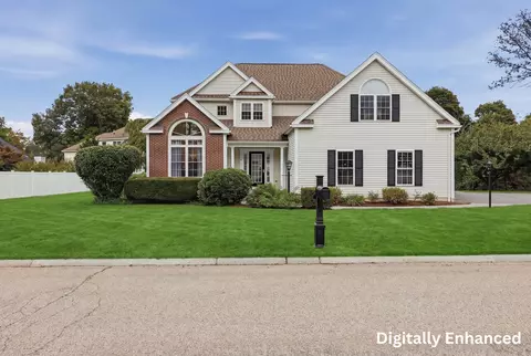 2 Gove Dr, Newburyport, MA 01950