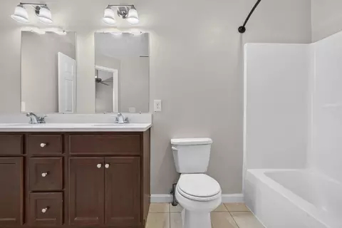 Bath - 103 Commonwealth Ave, Worcester, MA 01604 photo 1 of 3