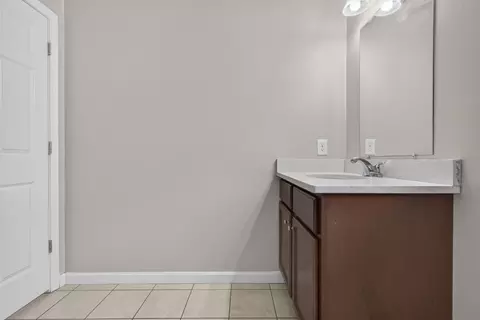 Bath - 103 Commonwealth Ave, Worcester, MA 01604 photo 3 of 3
