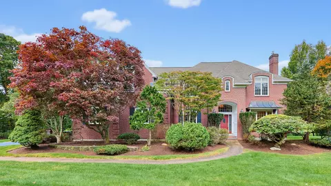 22 Codman Dr, Sudbury, MA 01776