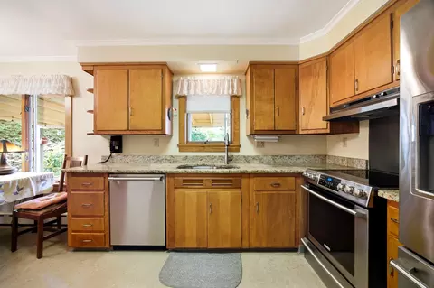 Kitchen - 25 Saint Anthony St, Chicopee, MA 01013 photo 1 of 3