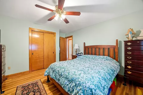 Bedroom - 25 Saint Anthony St, Chicopee, MA 01013 photo 3 of 10