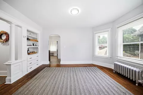 Living - 43-45 Dexter St, Springfield, MA 01105 photo 2 of 5