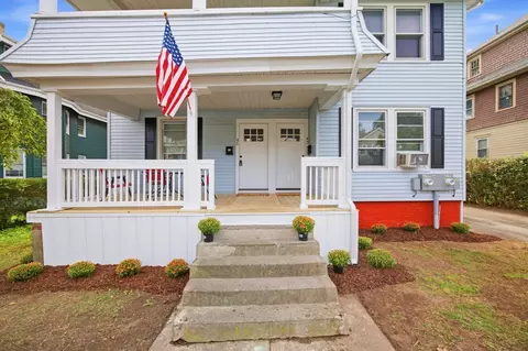 Exterior - 43-45 Dexter St, Springfield, MA 01105 photo 2 of 5