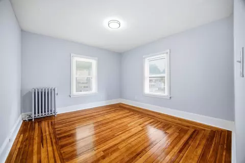 Bedroom - 43-45 Dexter St, Springfield, MA 01105 photo 1 of 10